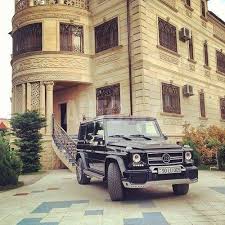 Love The Building Behind Dream Cars Luxury Cars Luxury