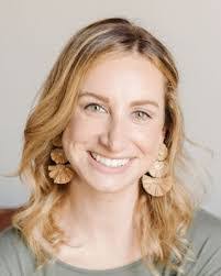 Roxanne Kruger's Instagram, Twitter & Facebook