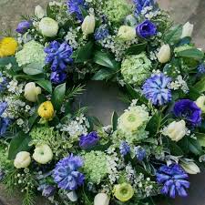 Bring some bright and colorful cheer into someone's life by ordering a purple flower bouquet right to their front doorstep. Funeral Flowers Wreath Kensington Flowers