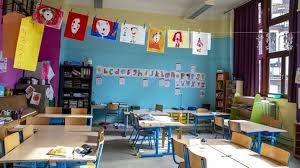 Quant aux services de garde des écoles, leur ouverture est dictée par la politique adoptée èa cet effet par chaque conseil d'établissement. La Fermeture Des Ecoles Est Une Des Mesures Les Plus Efficaces Pour Limiter La Transmission Du Coronavirus Selon Une Etude Comparee