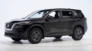 Pricing starts at $27,000 for the nissan rogue s, including the $1,150 destination fee. 2021 Nissan Rogue