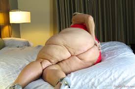 Obese blonde granny Amber Conners hitches her dress up and over her fat ass  - Pichunter