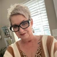 100+ "Lisa Haley" profiles