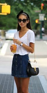 Button Front Skirt Is Back With The New Trendiness Denim Skirt Outfits Denim Button Skirt Short Denim Skirt