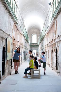 Eastern State Penitentiary, USA, buatan AI