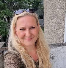 Finding parking in the area can be challenging