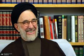ببینید | پینگ پنگ بازی کردن سید محمد خاتمی در یزد