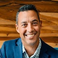 Christi Roy's Instagram, Twitter & Facebook