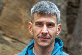 The Givers: 6 Selfless Climbers Working Hard to Keep Our Crags Safe,  Healthy, and Open