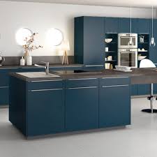 Cake aux olives, poivron et bleu, endives farcies au bleu et aux noix, gratin de macaroni poireaux cliquez sur la photo ou le titre d'une recette de bleu et cuisine végétarienne pour la lire sur le blog de. Facade De Cuisine Salle De Bains Et Rangement Bleu De Minuit Mat Satine Mobalpa