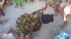 Only your imagination limits the use of these simple, african lengths of fabric made of 100% cotton. Download Kanga Nyepesi Mp4 Mp3 3gp Daily Movies Hub