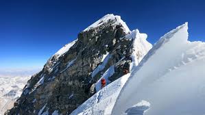 珠穆朗玛峰, пиньинь zhūmùlǎngmǎ fēng, палл. The Seven Most Riveting Reads About Mount Everest