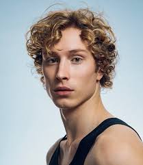 Lukas Mayer: Theater Dortmund