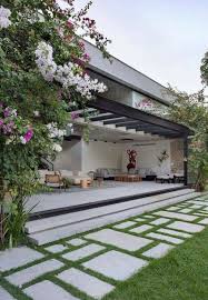 50 Fresh Backyard Landscaping Ideas And Design 99decor In 2020 Backyard Patio Backyard Landscaping Designs Backyard Patio Designs