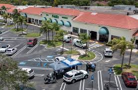 Royal palm beach — in a publix filled with lunchtime shoppers, a man thursday walked into the produce section, fatally shot a woman and her young grandson, and then turned the gun on himself. 65qswazdmzrpfm