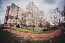 Saturday, may 2021., 1 at dragon center is closed! Na Vegre Elkeszult A Havanna Lakotelepen A Rekortan Futokor Amit Immar Birtokba Vehetnek A Futok Mizu 18