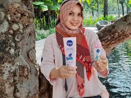 Bagaimana pandangan masyarakat tentang vape dan wanita yang ber hijab? Percaya Diri Melangkah Menggapai Impian Bersama Nivea Hijab Fresh Yantialif