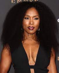 Bikini Pics Of 59 Year Old Angela Bassett She Looks Amazing Bette Davis Eyes Beautiful Celebrities Angela Simmons
