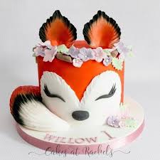 Pin By Marjorie Hennion On Gateau Anniversaire Animal Cakes Fox Cake Crazy Cakes