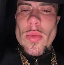 MC Daniel posta chorando e faz desabafo: 'O inimigo não vai me parar'