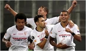 Follow the latest europa league action as it happens right here on soccerscore.com and we guarantee you will never miss an important event from a game again. Sevilla 3 2 Inter Milan Sevilla Crowned Europa League Champions For A Sixth Time Football Sport Express Co Uk