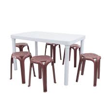 For a fresh, modern look, go with a graphic print instead of a safer solid. Pin On All Design Ideas