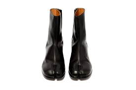 Shop over 120 top margiela split toe and earn cash back all in one place. Maison Margiela Spring Summer 2019 Tabi Shoes Hypebeast