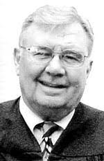 Eddie Bromley's Instagram, Twitter & Facebook