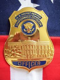 Photo Wanted Of The Current Us Secret Service Badge Police Law Enforcement Discussions And Forums Policelink Police Badge Law Enforcement Badge