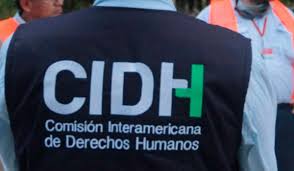 La cidh fue creada en 1959, reuniéndose por primera vez en 1960. La Comision Interamericana De Derechos Humanos Condeno Embargo A La Sede De El Nacional