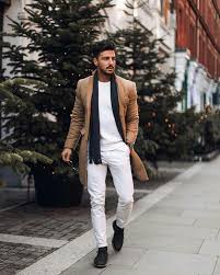 Camel trench coat looks gorgeous worn with denim overalls, white shirt and flat navy pumps by the way, i highly recommend to wear camel coats to special events. A Guide To Men S Overcoat How To Buy How To Style A Winter Overcoat
