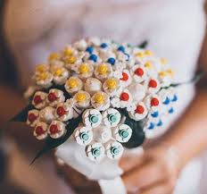Non traditional wedding on your mind? 19 Alternative Wedding Bouquet Ideas That Don T Even Involve Flowers Huffpost Life