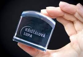 Šli jsme se zeptat vítězů křišťálové lupy, jak na to. Kristalova Lupa Prezila Konec Sveta Pomozte Nam Ji Zvednout Idnes Cz