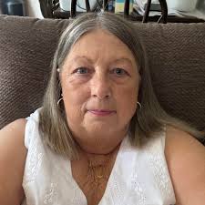 Not Sisters by Blood but SISTERS BY HEART ♡ Name your SISTER.