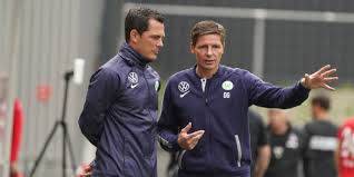 Oliver glasner ehemaliger fußballspieler aus österreich innenverteidiger zuletzt bei sv ried * 28.08.1974 in salzburg, österreich Moglicher Glasner Abgang Vollig Offen Van Bommel Weiter Heiss Gehandelt Vfl Wolfsburg