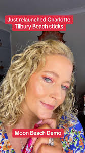 Charlotte Tilbury Beach Blush Stick in Moon Beach