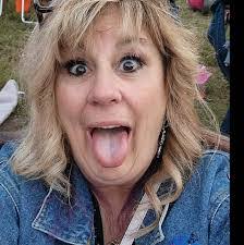 Shane Teel's Instagram, Twitter & Facebook