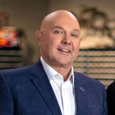 Anyone else ever feel like their work follows them … even when they are  off?! 😅 I'll be gone for a few days, but don't worry because I'm back soon  🤗