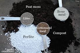 Vermiculite and perlite also differ when it comes to ph level, which may be a consideration when you're choosing which to add to your soil. Diy Potting Soil 6 Homemade Potting Mix Recipes For The Garden