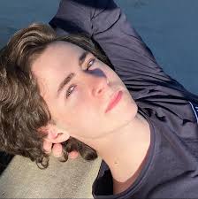 Sydne Mikelle and Anton Starkman, stars of Max Winslow and the House of  Secrets, talk to us about their favorite horror films:  https://lovehorror.co.uk/interview/69427/horror-favourites-cast-of- max-winslow-and-the-house-of-secrets/