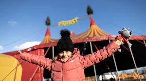 Kinderreporterin Alina im Weihnachtscircus Gelsenkirchen | Checky | Die  Kinderzeitung