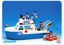 Polizeiboot 3539 A 📲 welcome to the official playmobil instagram 👣 follow us to a world full of play and imagination 💙share your playmobil art with us using #playmobil www.playmobil.com. polizeiboot 3539 a