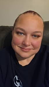 Dana Bryce's Instagram, Twitter & Facebook