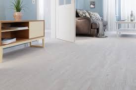 60 m² laminat neu verlegen, untergrund vorbereiten, altbeläge abtragen/entsorgen, sockelleisten anbringen, trittschalldämmung. Alabaster Rustic Barn K060 1 Stab Laminat Art Deinetur De