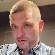 Button lovers group stats and updates