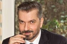 Hakan bayrakçı kimdir nereli kaç yaşında neden gözaltına alındı araştırılıyor. Hakan Bayrakci Akp Ye En Az Oyu Davutoglu Getirir Wsj