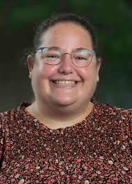 Amy Alman's Instagram, Twitter & Facebook