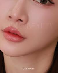 𝐿𝑢𝑛𝑎 𝐿𝑖𝑝𝑠｜迷恋这万种风情👄 微扩轮廓嘟嘟唇形态勾勒连女人都能迷到挪不开眼… #扩唇#唇型矫正#纹唇#lip  #lipblushtattoo #