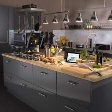 Sachez déterminer celui qui vous importe le plus au départ: Nos Idees Decoration Pour La Cuisine Elle Decoration Kitchen Inspirations Kitchen Interior Kitchen Style