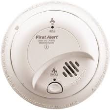 A great value for a pair of highly rated smoke and carbon monoxide detectors. smoke detectors use two kinds of sensors to tip you off when there's trouble. National Brand Alternative Part Sc9120b6cp 120 Volt Ac Hardwired Combination Smoke And Carbon Monoxide Alarm With Battery Backup Contractor 6 Pack Combination Detectors Home Depot Pro